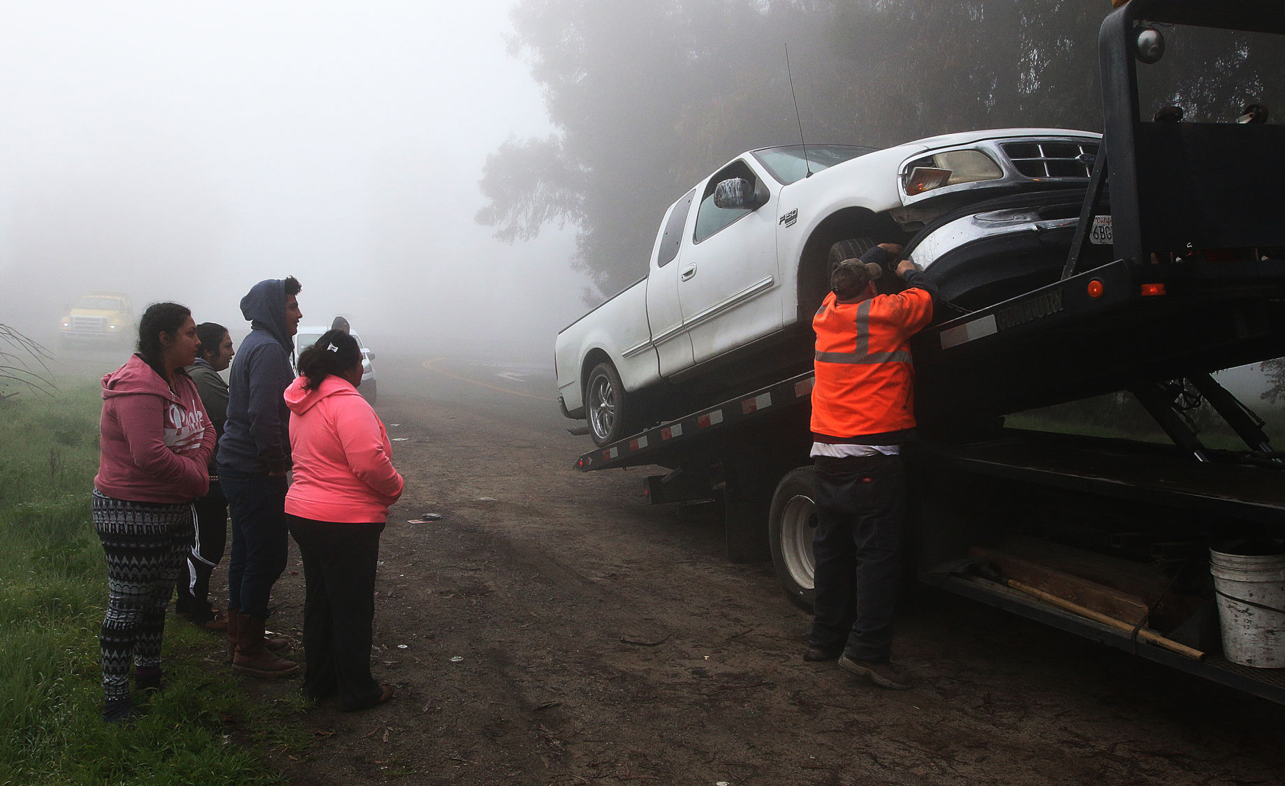 Accidents on Highway 198 in fog